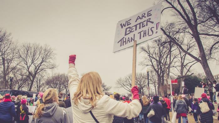 Richter gewährt US-Regierung Zugriff auf Nutzerdaten einer Trump-Protestseite