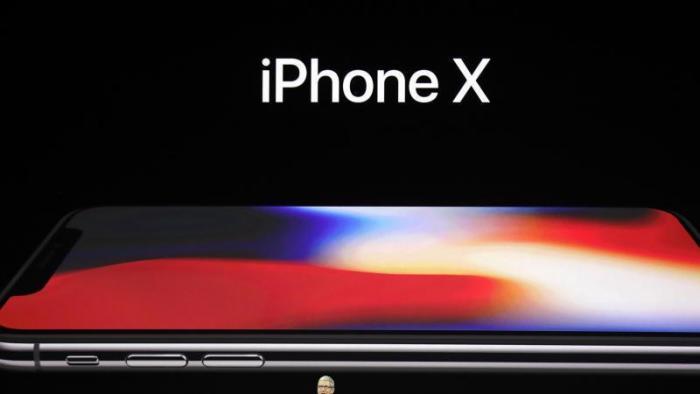 Cook präsentiert iPhone X