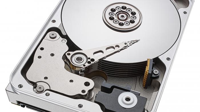 Seagate: 12-TByte-Festplatten für Desktop und NAS
