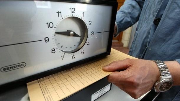 Wirtschaftsweise stoßen Debatte über 8-Stunden-Tag neu an