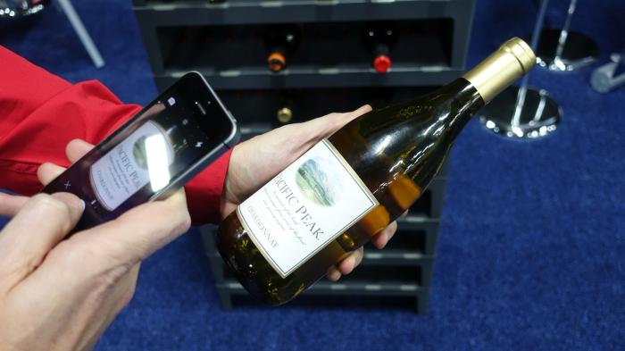 Smarter Trinken: Wenn das Regal den Wein empfiehlt