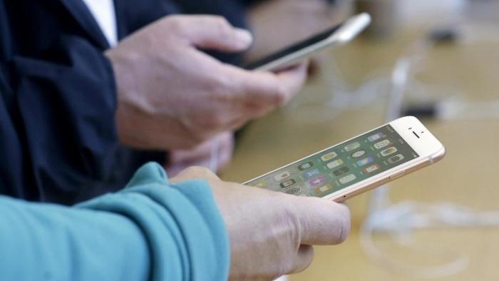 Apple iPhone