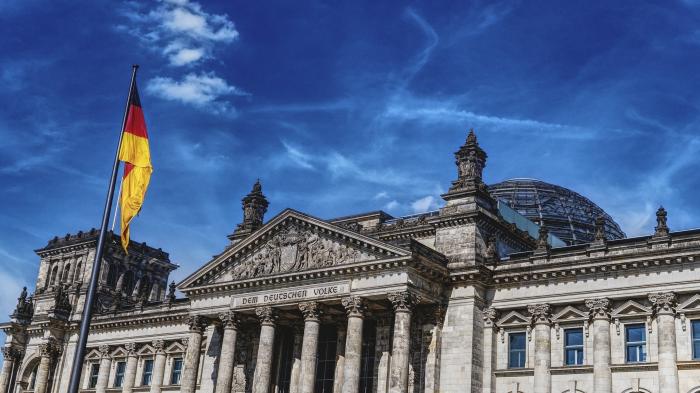AfD-Kandidat erhält nicht genug Stimmen für Einzug in Geheimdienst-Kontrollgremium