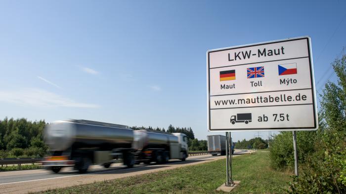 Lkw-Maut: Mautbetreiber Toll Collect soll vorübergehend verstaatlicht werden