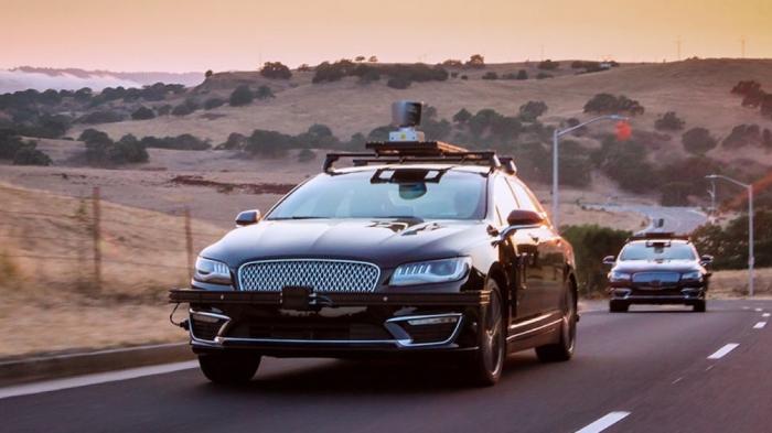 Autonomes Fahren: Aurora will Bytons Elektroauto selbstfahrend machen