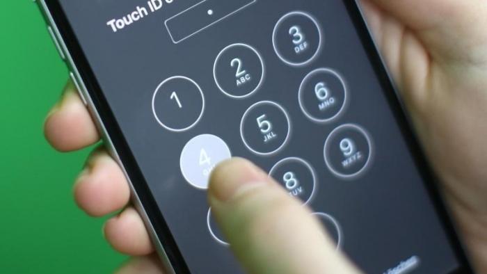 Apple iPhone