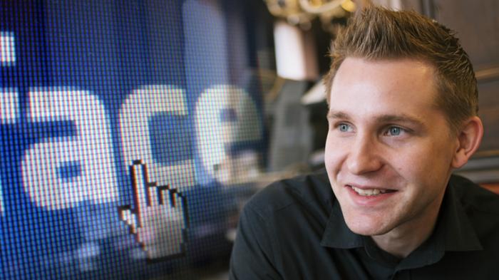 Facebook-Logo, Porträt Max Schrems'
