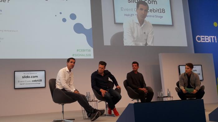 Erste Signal Conference auf der Cebit