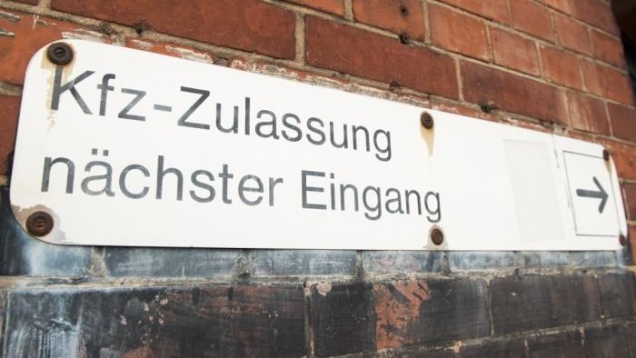 Autobesitzer sollen Wagen bald online neu zulassen können