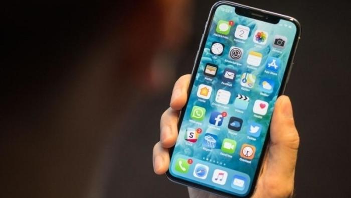 iPhone X
