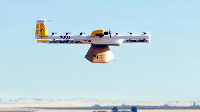 Wing-Drohne im Flug