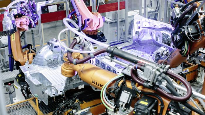 Wandel der Autoindustrie: IG Metall und Wirtschaft fordern staatliche Hilfe