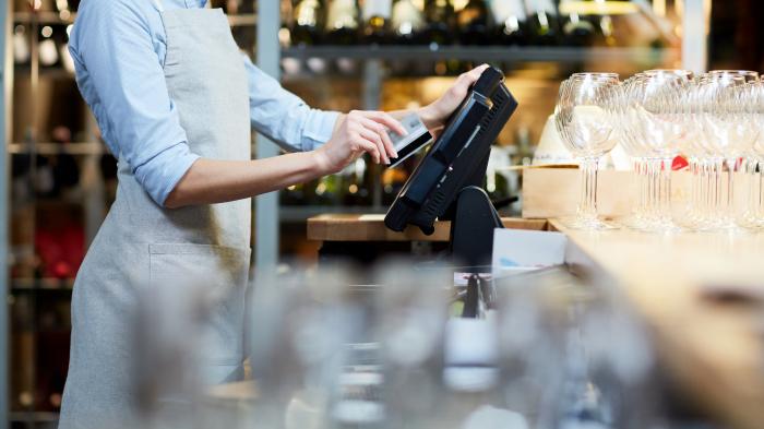 Corona-Kontaktverfolgung: Website statt Zettelwirtschaft in Gaststätten & Co.