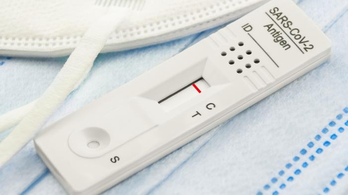 Corona,Antigen,Rapid,Test,And,Masks