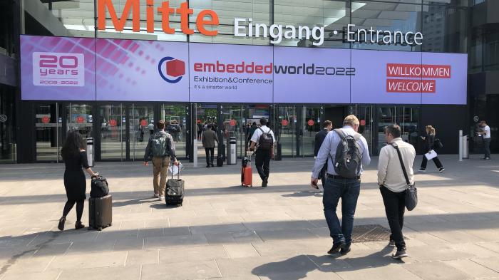 Eingang zur Embedded World Messe 2022
