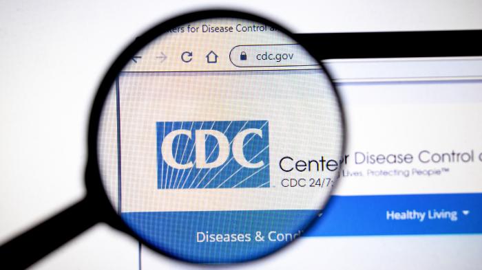 Logo des CDC auf Homepage, darüber Lupe