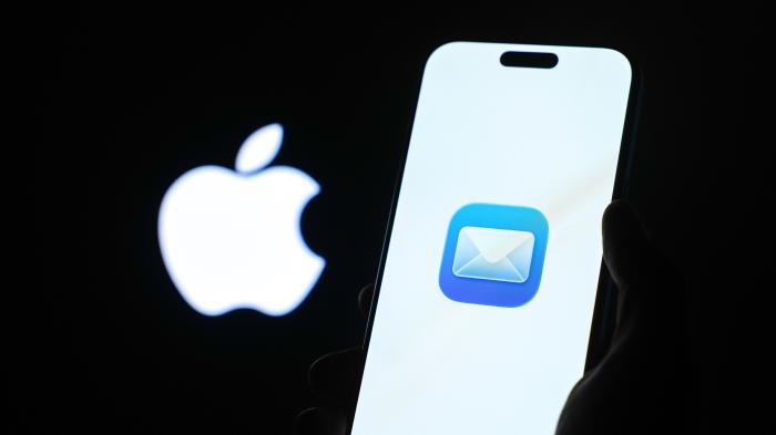Apple-Logo mit Apple-Mail-Icon