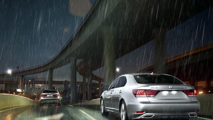 Leuchterscheinung: Licht und Luft im Lexus LS