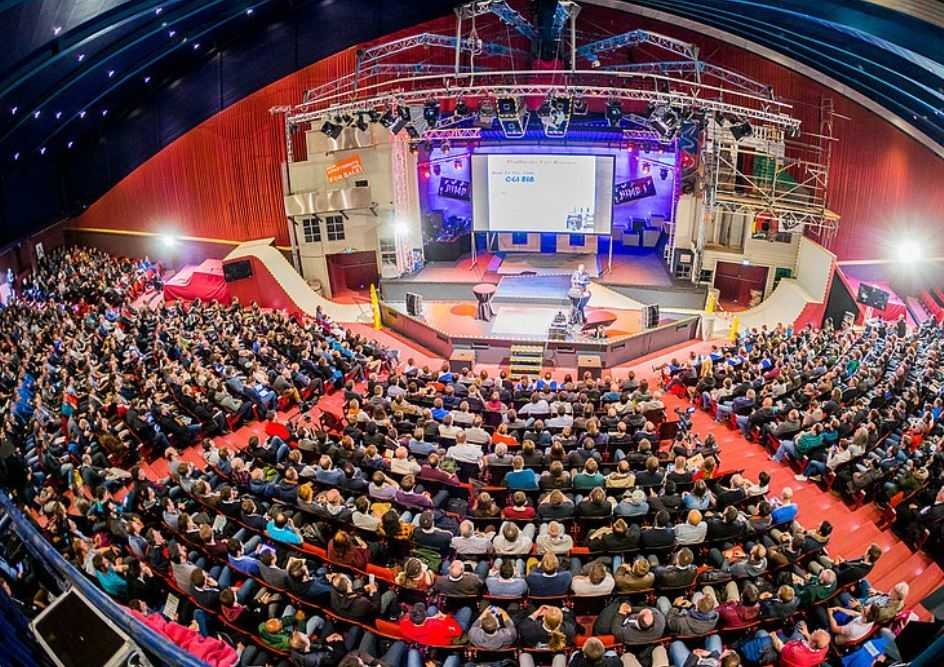 Eine der vielen außergewöhnlichen Bühnen der JavaLand-Konferenz